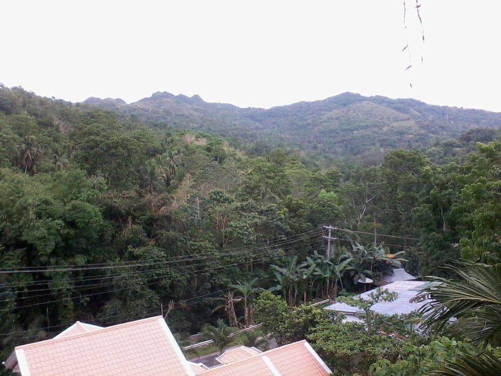 Hilltop Cottages Loboc Buitenkant foto